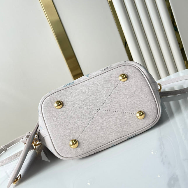 BLOSSOM PM 20 IN BLUME PERFORATED CALFSKIN
