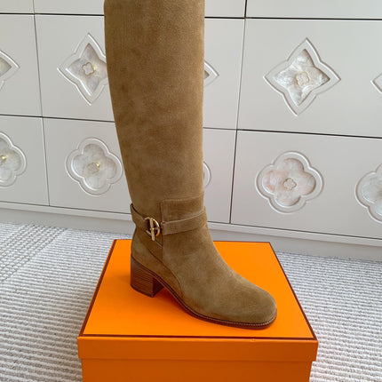 HM 25S TALL BOOTS 50 MM IN BROWN SUEDE WITH GOLD HARDWARE