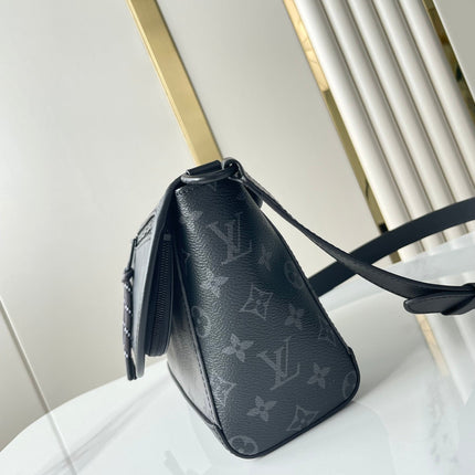 PULSE MESSENGER 26 IN GUN METAL MONOGRAM ECLIPSE COATED CANVAS
