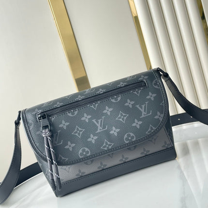 PULSE MESSENGER 26 IN GUN METAL MONOGRAM ECLIPSE COATED CANVAS