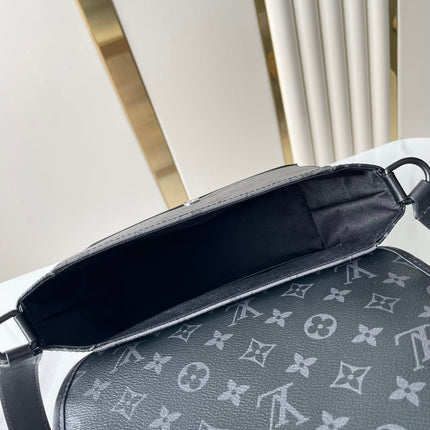 PULSE MESSENGER 26 IN GUN METAL MONOGRAM ECLIPSE COATED CANVAS