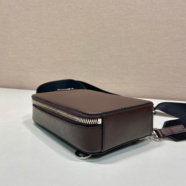 CHEST BAG 20 IN CHOCOLATE SAFFIANO LEATHER