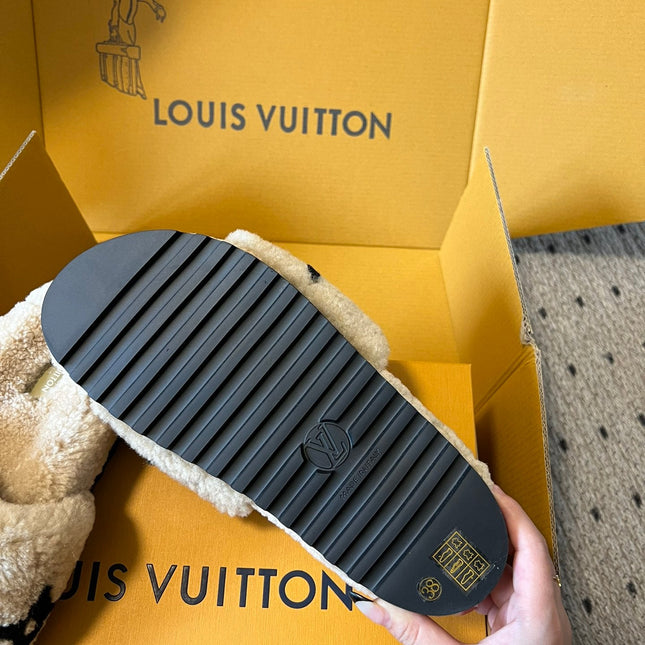 SLIPPER IN CAMEL BEIGE MIX BLACK FLEECE