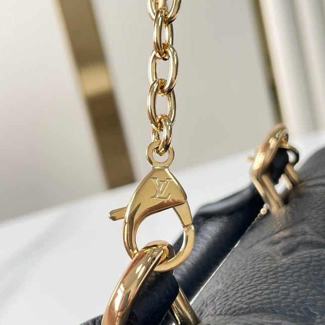 NANO MADELEINE 21 IN BLACK EMBOSSED CALFSKIN GOLD HARDWARE