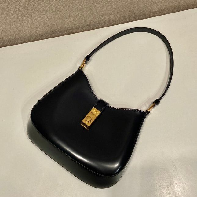 CLEO SHOULDER BAG 22 IN BLACK BRUSHED LAMBSKIN WITH CLASP CLOSURE