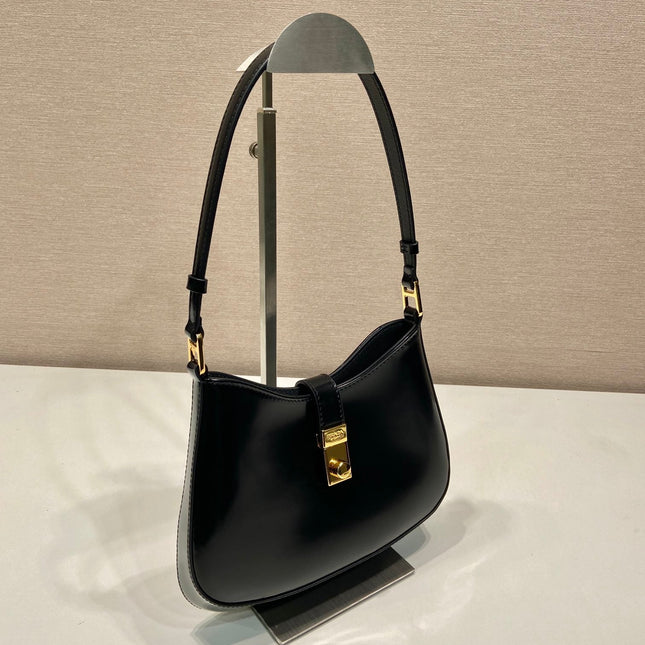 CLEO SHOULDER BAG 22 IN BLACK BRUSHED LAMBSKIN WITH CLASP CLOSURE