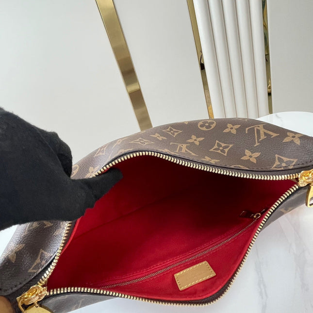 SLOUCHY PM 33 IN BROWN MONOGRAM CANVAS
