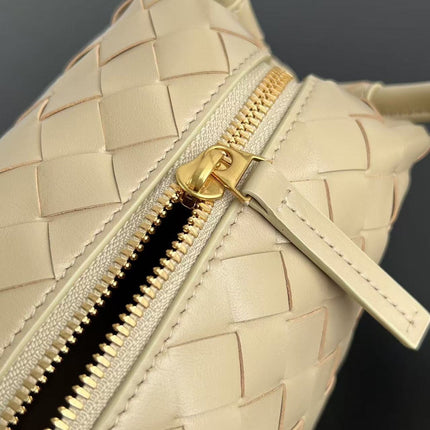 SMALL TOP HANDLE LOOP 19 IN BLOND BEIGE CALFSKIN