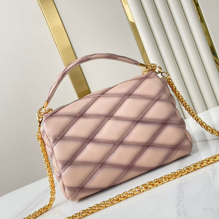 GO-14 MM 23 IN LIGHT PINK QUILTED LAMBSKIN GOLD HARDWRE