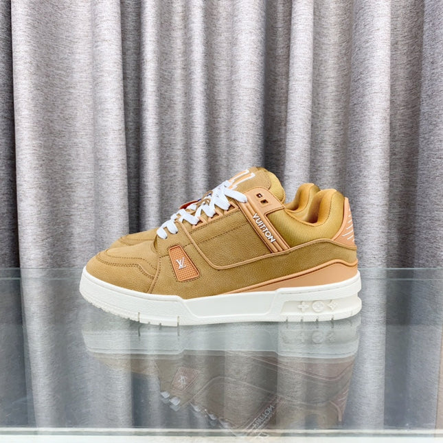 LV MAXI TRAINER IN CIDER BROWN SUEDE