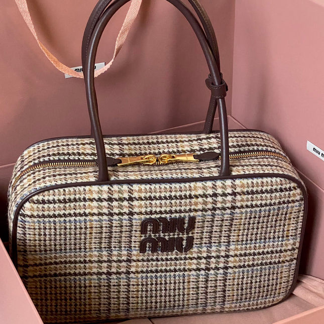 BEAU TOP HANDLE BAG 34 IN BEIGE TARTAN AND COCOA BROWN LEATHER TRIM