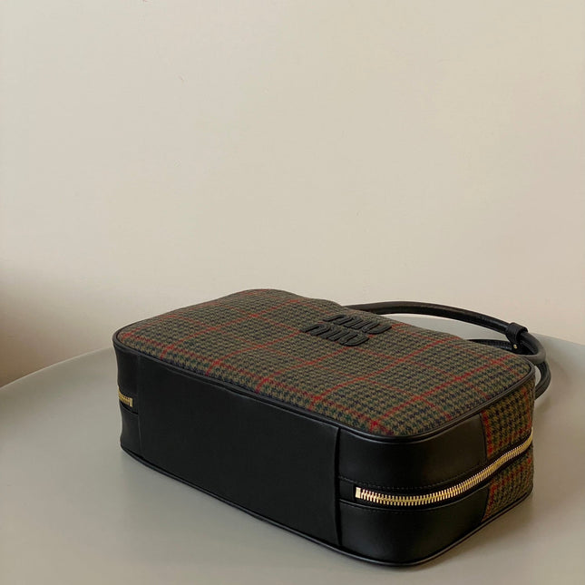 BEAU TOP HANDLE BAG 34 IN LODEN GREEN TARTAN AND BLACK LEATHER TRIM