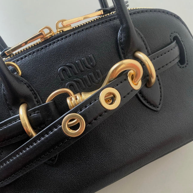 AVENTURE NAPPA MINI BAG 21 IN BLACK CALFSKIN GOLD HARDWARE