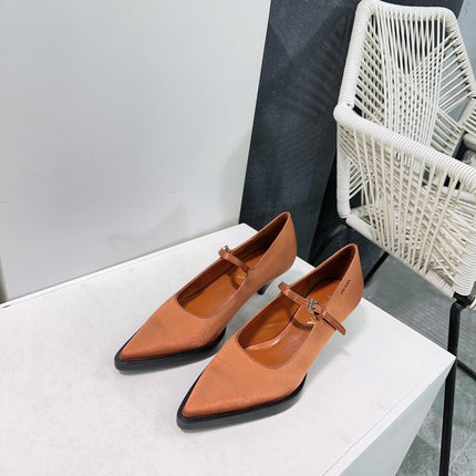 POINTED TOE MEDIUM HEEL PUMPS IN BURNT ORANGE SILK