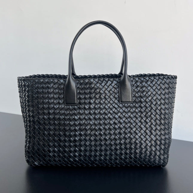 LARGE CABAT 51 IN BLACK LAMBSKIN