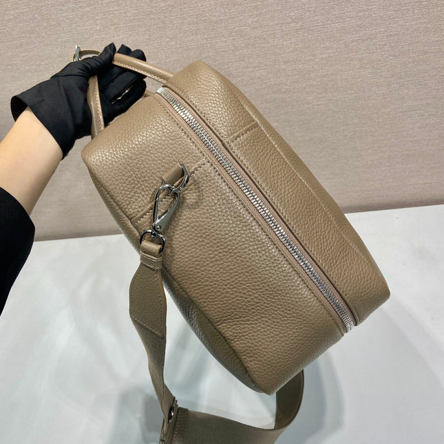 BRIEFCASE 40 IN DRIED MOSS GRAINED CALFSKIN