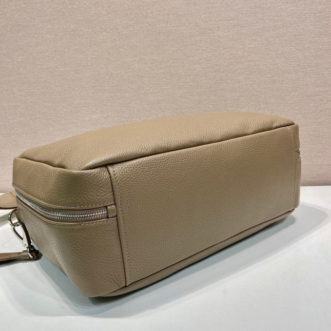 BRIEFCASE 40 IN DRIED MOSS GRAINED CALFSKIN