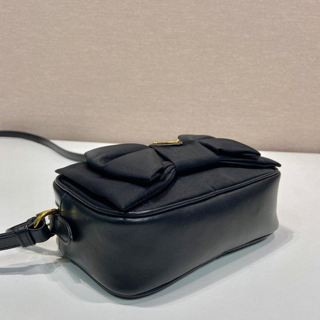 BOW BAG 18 IN BLACK RE-NYLON AND LAMBSKIN
