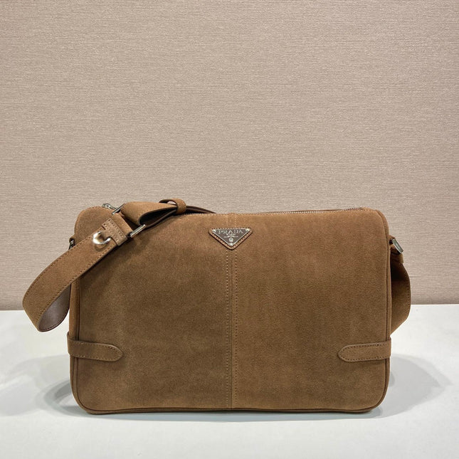 HOBO BAG 35 IN GINGERBREAD SUEDE SILVER LOGO