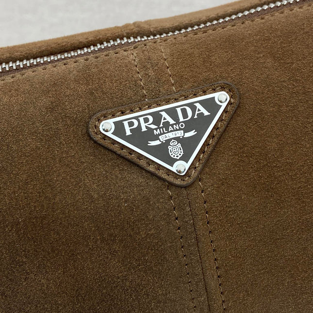 HOBO BAG 35 IN GINGERBREAD SUEDE SILVER LOGO