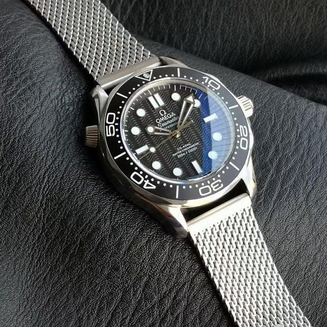 SEAMASTER DIVER 300M SILVER CASE AND BLACK DIAL WITH BRUSHED MESH BRACELET WITH CLASP