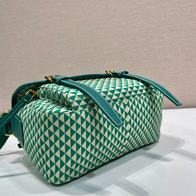 MESSENGER BAG 25 IN FOREST GREEN MIX CREAM TRIANGLE PATTERN EMBROIDERED FABRIC