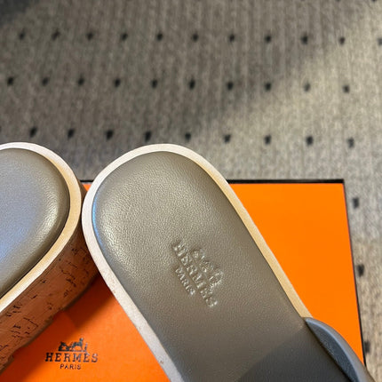 EZE SANDAL PLATFORM 85 MM IN WOOD BROWN SUEDE