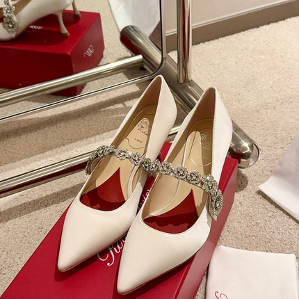 EFFLORESCENCE MARY JANE PUMPS IN WHITE SILK