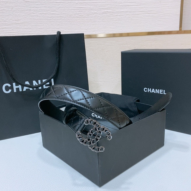 DOUBLE C 30MM IN BLACK QUILTED CALFSKIN INTERWOVEN BLACK CHAIN BUCKLE