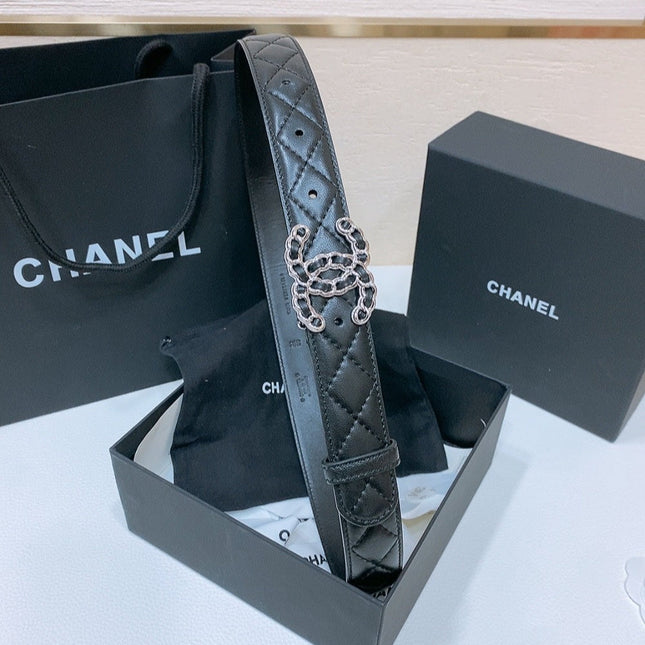 DOUBLE C 30MM IN BLACK QUILTED CALFSKIN INTERWOVEN SILVER CHAIN BUCKLE