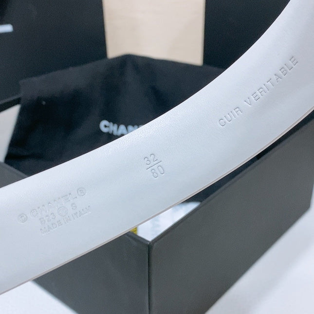 DOUBLE C BELT 30MM IN WHITE CALFSKIN INTERWOVEN CHAIN BUCKLE