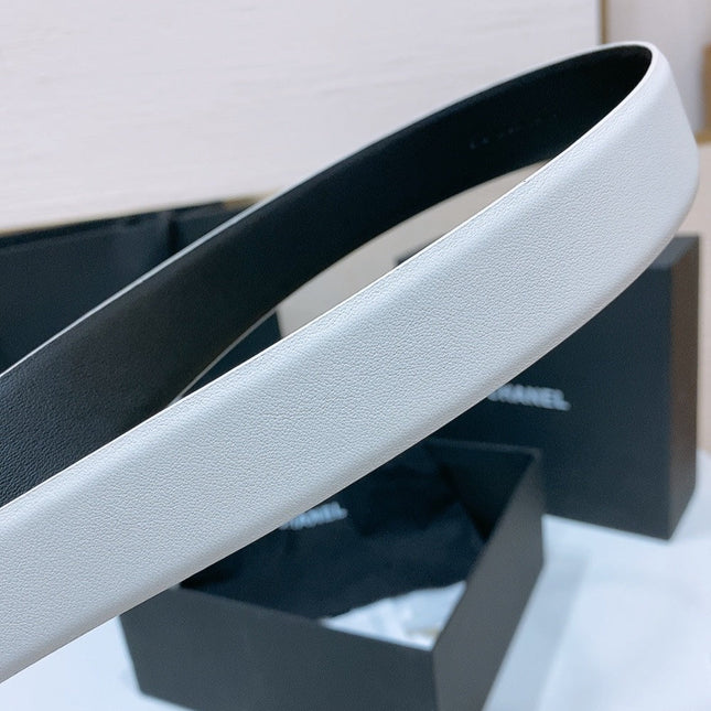 DOUBLE C BELT 30MM IN WHITE CALFSKIN BLACK LEATHER INTERWOVEN GOLD CHAIN BUCKLE