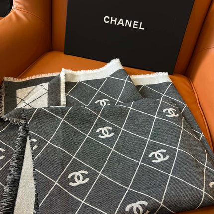 CHANEL 25S SCARF 140 IN WOOL SILK 700810