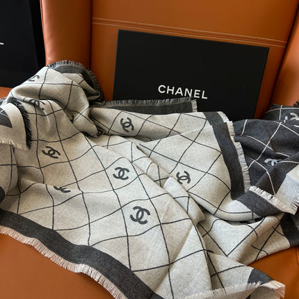 CHANEL 25S SCARF 140 IN WOOL SILK 700810