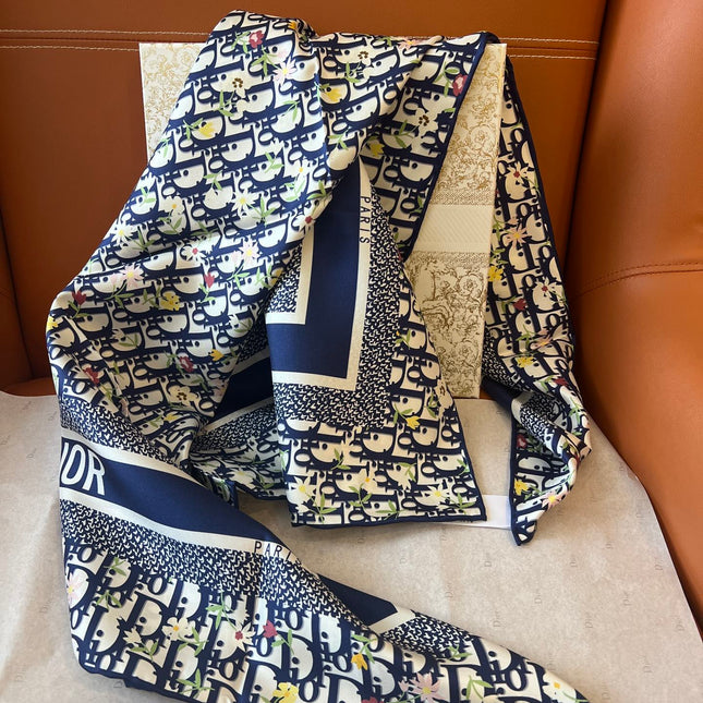 DIOR SCARF 90 CM IN SILK 600340