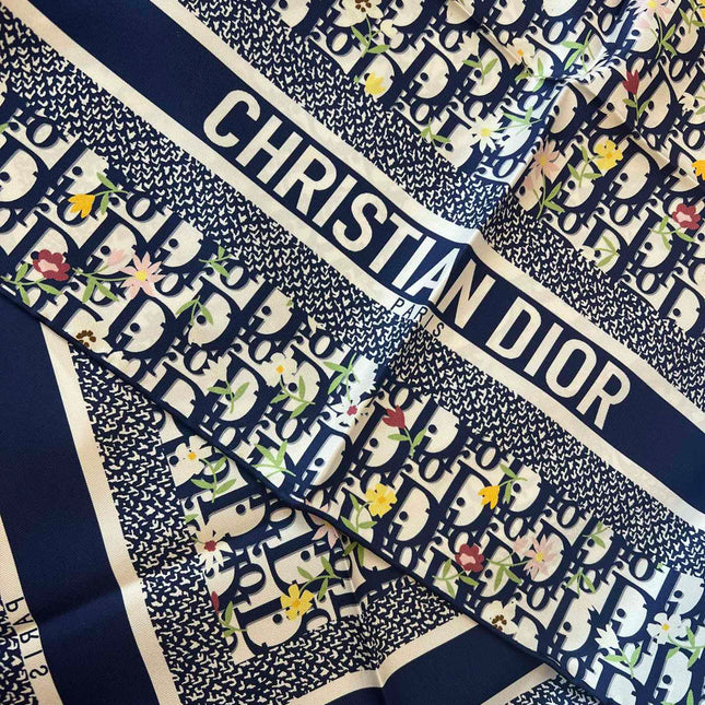 DIOR SCARF 90 CM IN SILK 600340