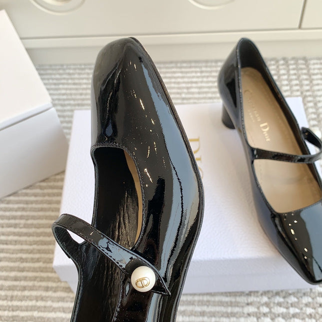 PEARL JOLIE MARY JANE PUMPS IN BLACK CALFSKIN