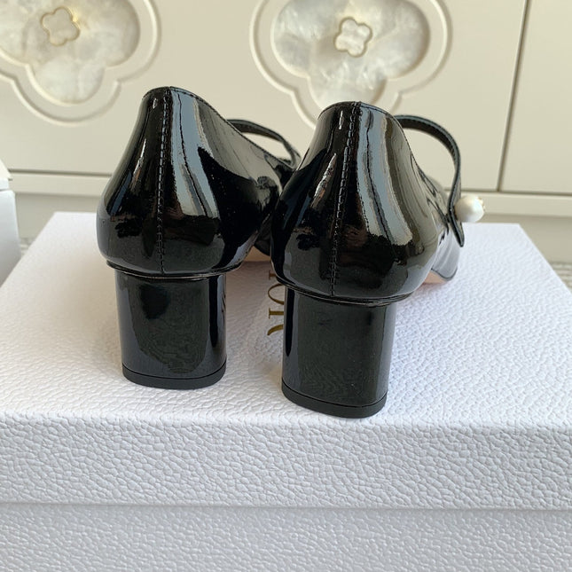 PEARL JOLIE MARY JANE PUMPS IN BLACK CALFSKIN