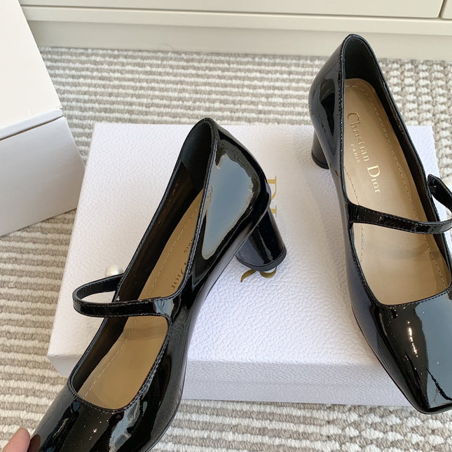PEARL JOLIE MARY JANE PUMPS IN BLACK CALFSKIN