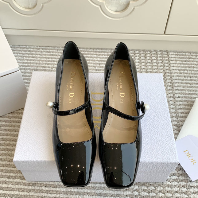 PEARL JOLIE MARY JANE PUMPS IN BLACK CALFSKIN