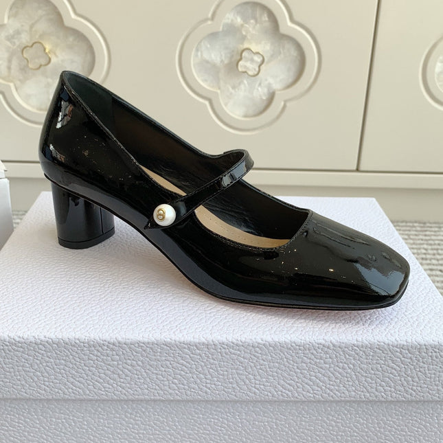 PEARL JOLIE MARY JANE PUMPS IN BLACK CALFSKIN