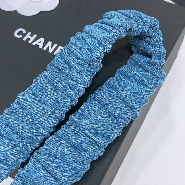 DOUBLE C ELASTIC BELT 30MM IN BLUE DENIM GOLD BUCKLE EMBOSSED CRYSTAL