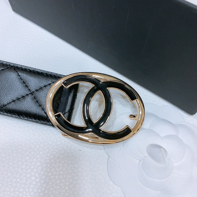 DOUBLE C BELT 38MM IN BLACK QUILTED LAMBSKIN GOLD OVAL BUCKLE CENTERED BLACK LOGO