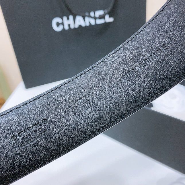 DOUBLE C BELT 38MM IN BLACK QUILTED LAMBSKIN SILVER OVAL BUCKLE CENTERED BLACK LOGO
