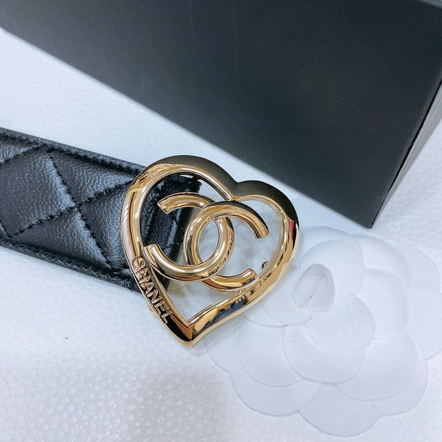 DOUBLE C 38MM IN BLACK QUILTED LAMBSKIN GOLD HEART BUCKLE