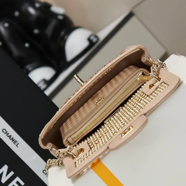 CHANEL 25S FLAP BAG 20 CM IN BEIGE CRYSTAL EMBELLISHMENT