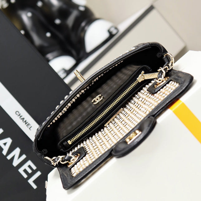 CHANEL 25S FLAP BAG 20 CM IN BLACK CRYSTAL EMBELLISHMENT