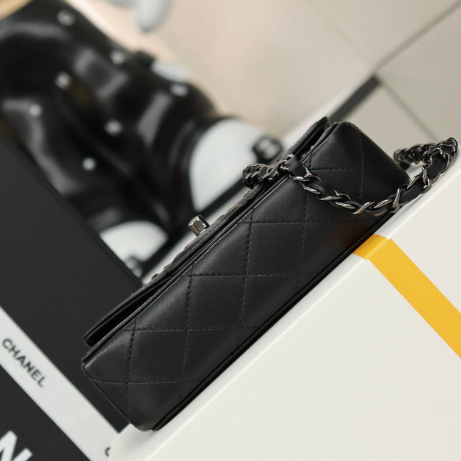 CHANEL 25S FLAP BAG 20 CM IN BLACK LAMBSKIN MIX CRYSTAL EMBELLISHMENT