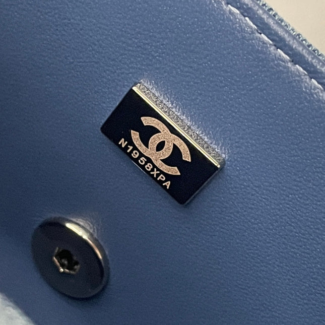CHANEL 25S FLAP BAG 20 CM IN LIGHT BLUE DENIM