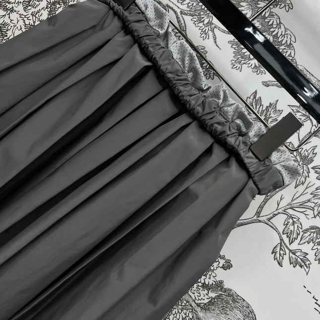 MIU 25S PLEASED SKIRT GREY IN NYLON 263129